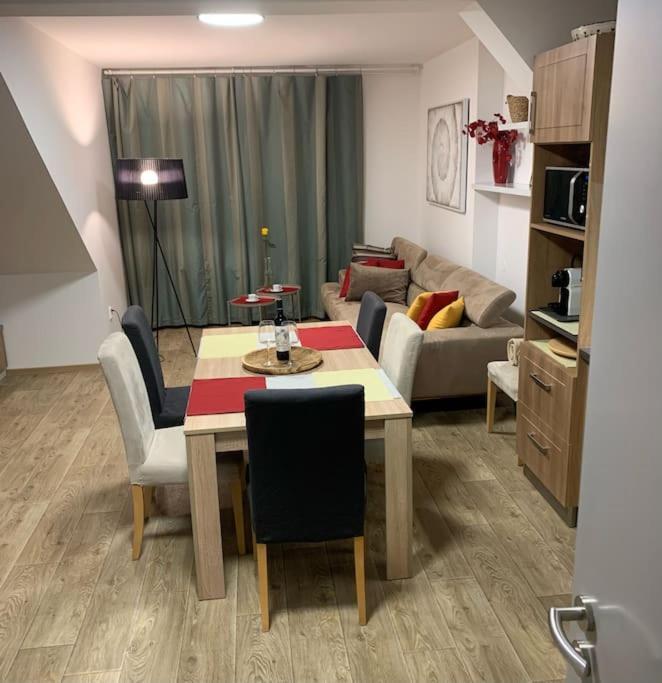 Apartment Forton Decco *